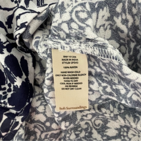 Soft Surroundings Navy White Contrasting Print Knee Length Dress 37218 - Picture 8 of 10